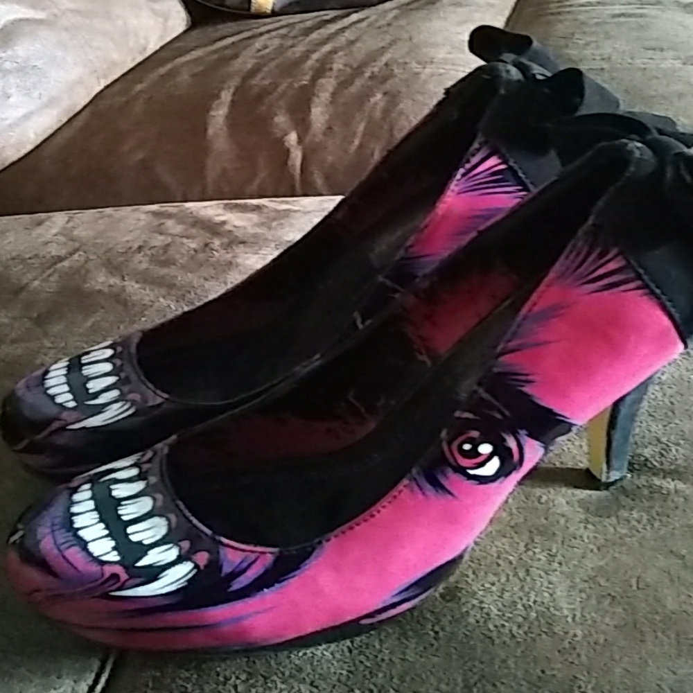 Iron fist heels